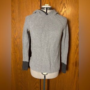 Loft Cozy Gray Knit Sweater with Ribbed Cuffs and Soft Fabric. Size - XS